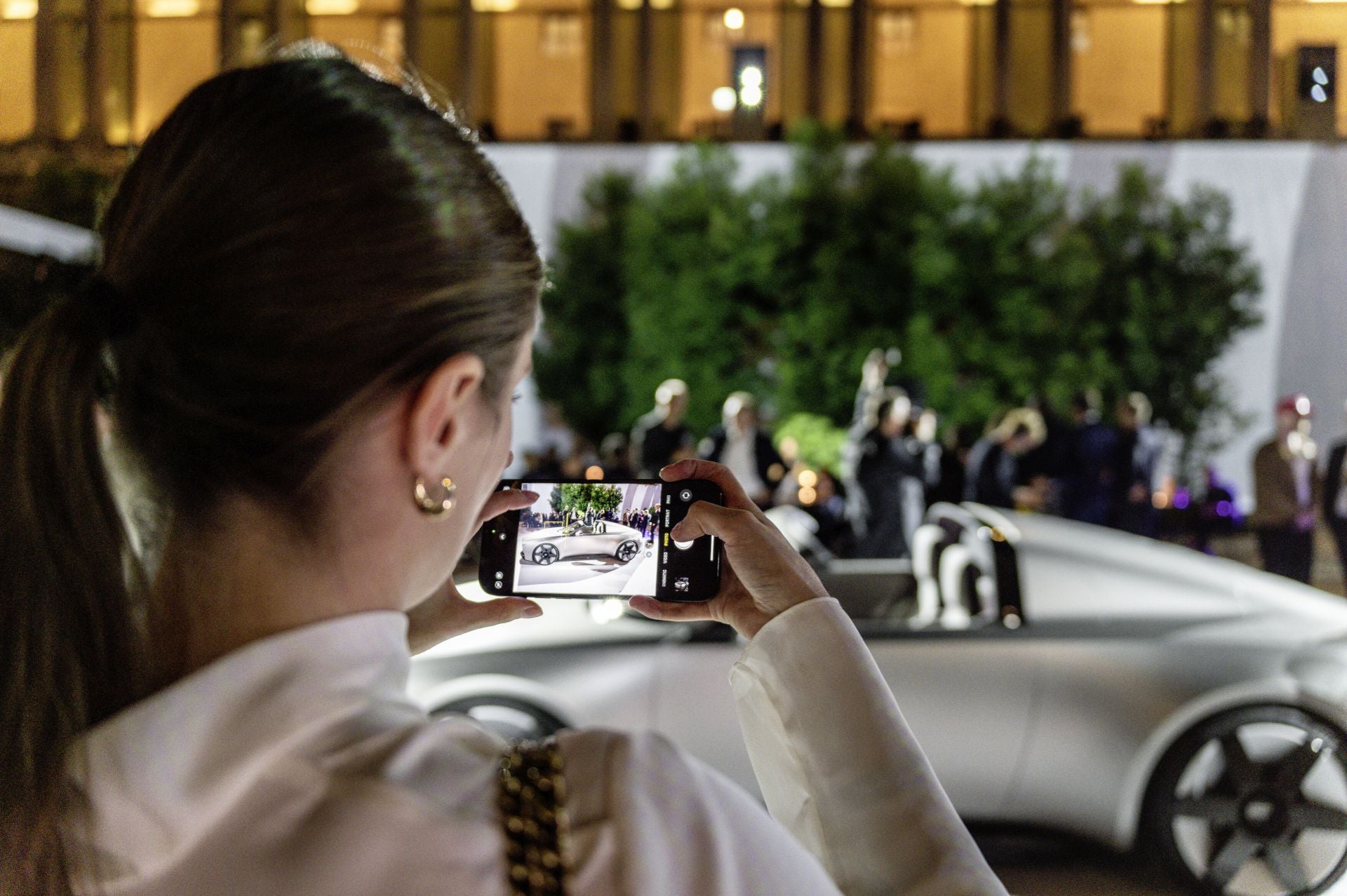 El Audi Concept C marca el comienzo de una nueva filosofía de diseño y, por lo tanto, un momento decisivo para la marca de los cuatro aros