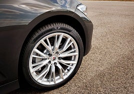 Cómo elegir los neumáticos para tu coche a la perfección