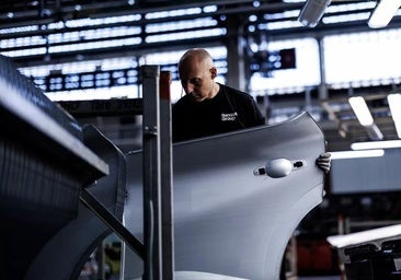 Factoría de Carrocerías de Renault en Valladolid: De clásicos como el 4/4 a la Inteligencia Artificial