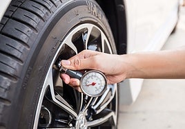 Más consumo y probabilidades de reventón: la importancia de llevar los neumáticos con la presión adecuada