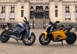 Las nuevas motos eléctricas Ultraviolette F77 MACH 2 RECON y F77 SuperStreet RECON, ya a la venta