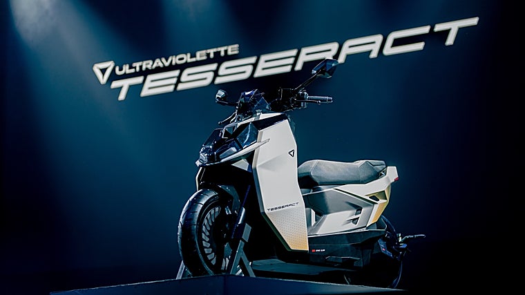 Ultraviolette Tesseract