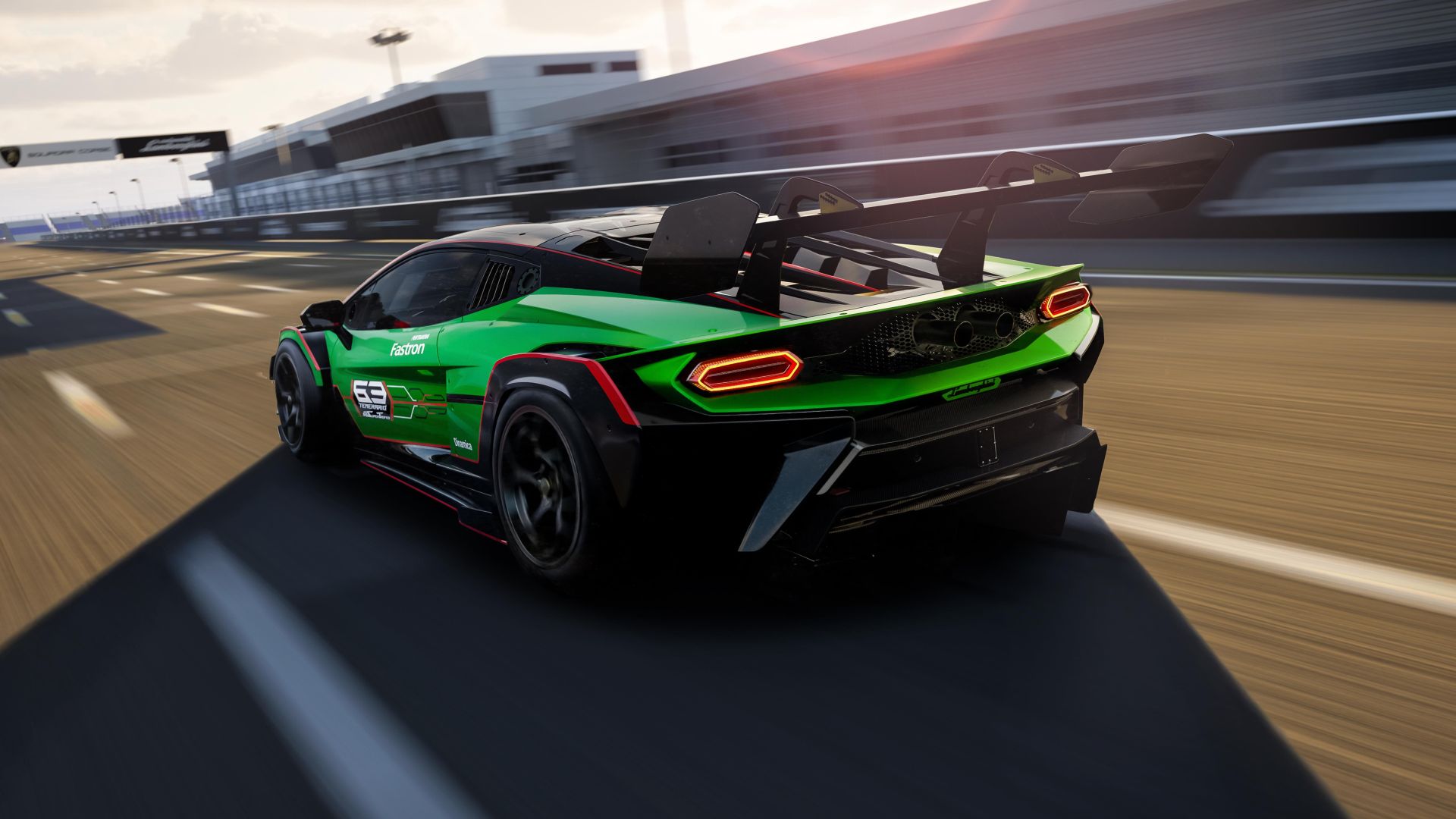 El coche monta un motor V8 biturbo de 650 CV.