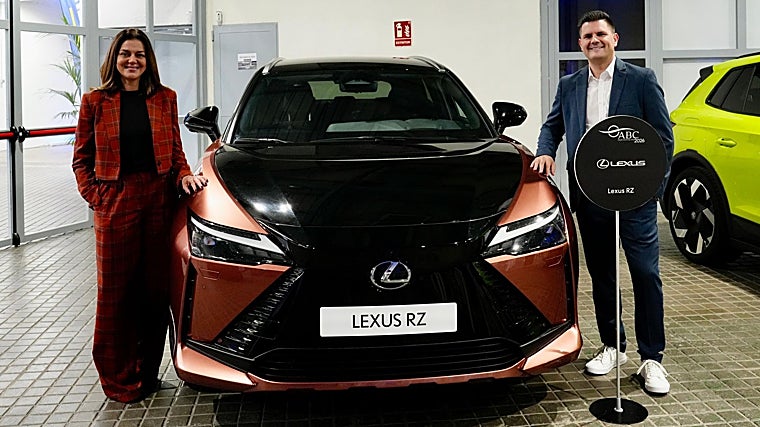 Lexus RZ
