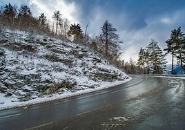 Alerta por nieve y hielo: todo lo que debes tener en cuenta antes de lanzarte a la carretera