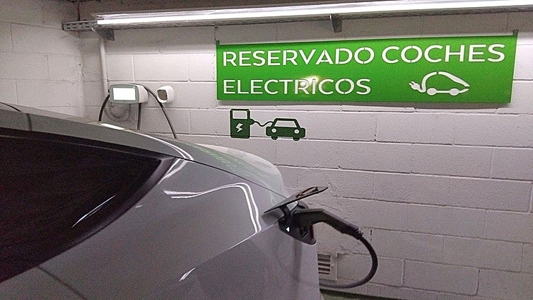 Estos son los coches enchufables con más exito en España