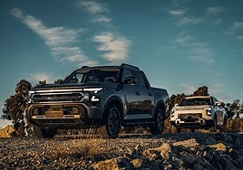 Regresa Santana con el 400, un pick-up híbrido y diésel desde 29.900€