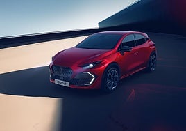 Así ha evolucionado el nuevo Renault Clio: diseño, motor híbrido y tecnología