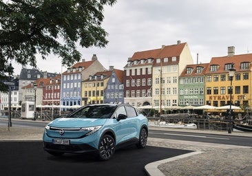 El Nissan Leaf, elegido 'Coche Mundial del Año de las Mujeres'