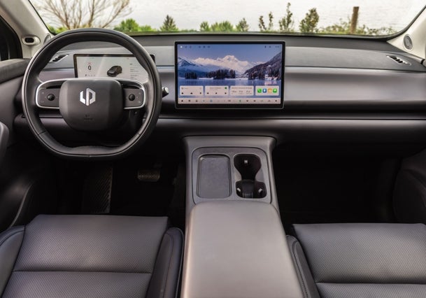 Leapmotor B10 REEV Hybrid, el SUV eléctrico que se recarga con gasolina