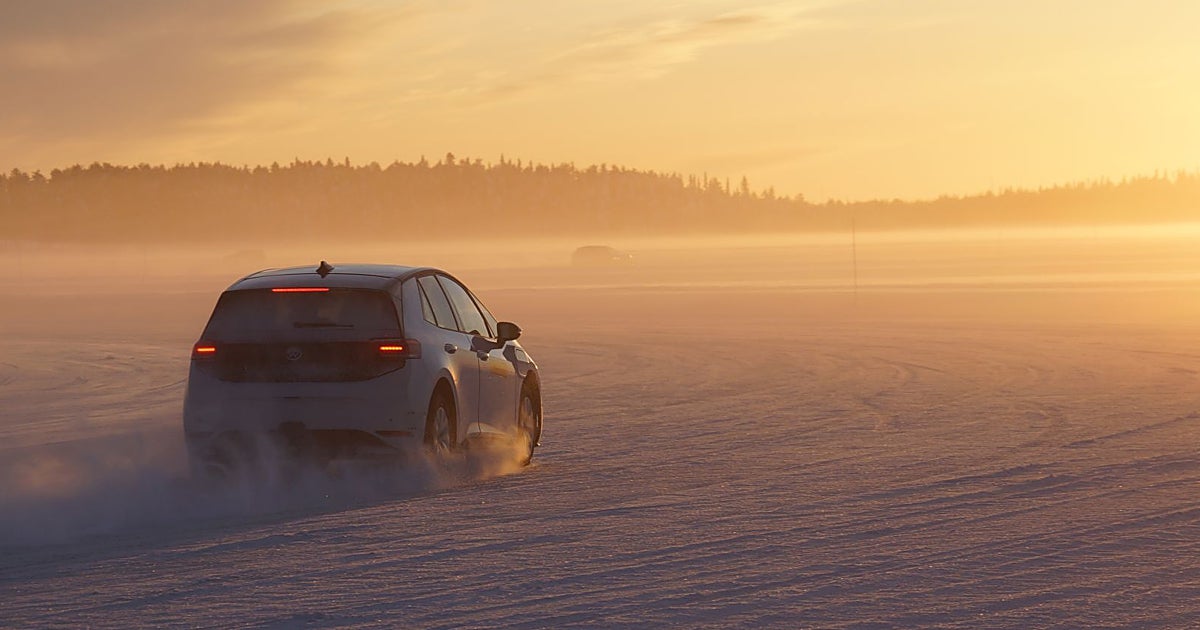 El coche ahora es un iPhone con ruedas: así es la era del «Software-Defined Vehicle»