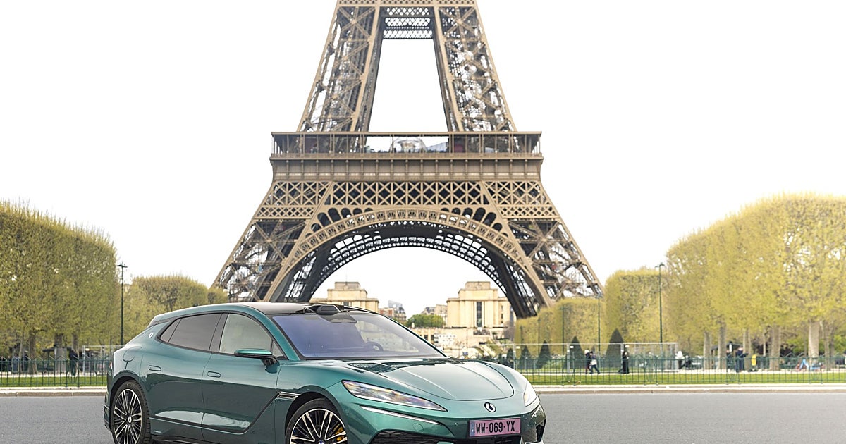 Ya hemos probado el Denza Z9GT, posiblemente el coche más revolucionario del momento