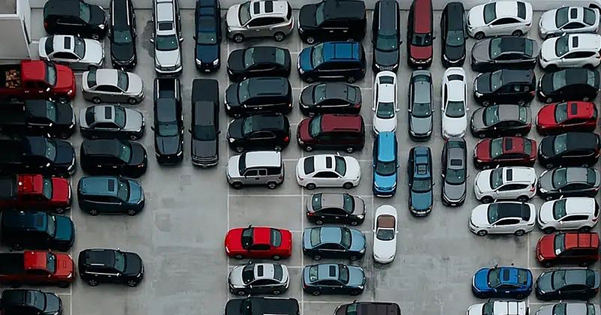 Los ecologistas advierten que ceder ante los fabricantes costaría a la UE 74.000 millones de euros en petróleo