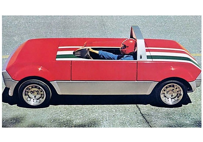 Junto al roadster dos plazas, Pininfarina creó una segunda unidad de una sola plaza