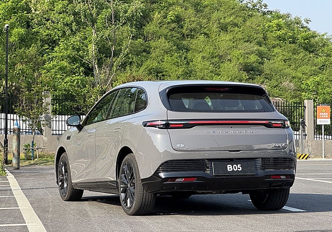 Hemos probado el B05, uno de los coches que fabricará Leapmotor en España