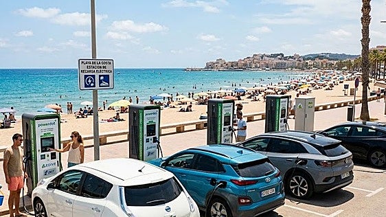 Recarga de alta potencia y planificación, claves para viajar en eléctrico este verano