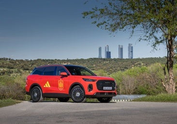 Este es el coche que acompañará a la Selección Española en el Mundial de Fútbol