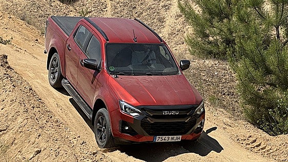 Isuzu mejora la gama D-Max, y el nuevo motor 2.2 diésel es la estrella
