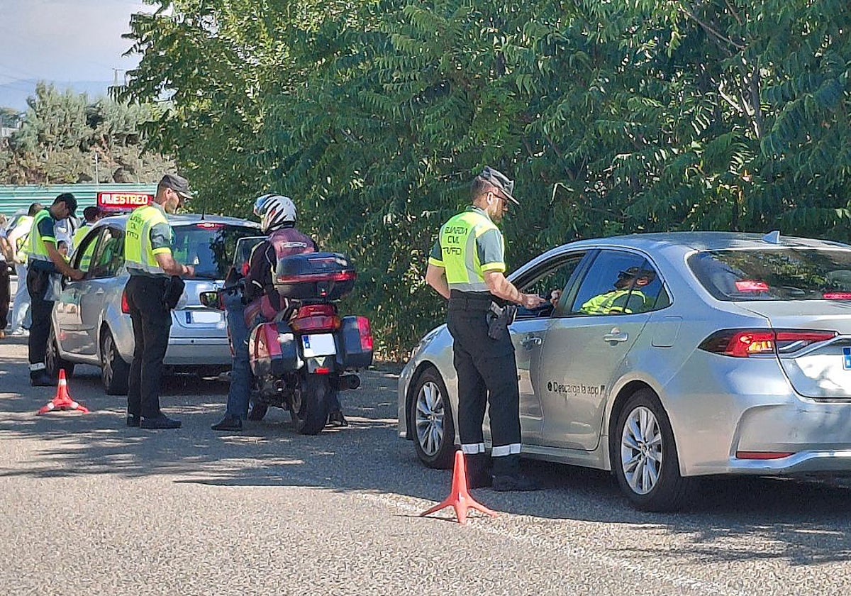 Al volante en el extranjero: guía de los límites de alcohol permitidos