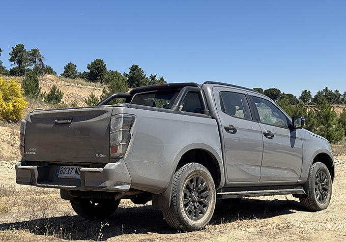 Isuzu D-Max