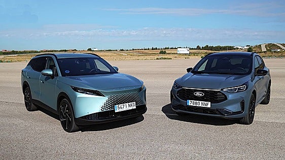 Omoda 7 vs. Ford Kuga: ¿cuál es mejor SUV híbrido enchufable?