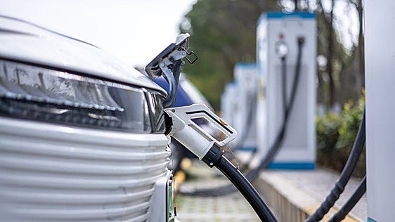 Guía práctica: cómo acceder a la máxima ayuda del Plan Auto + para coches electrificados