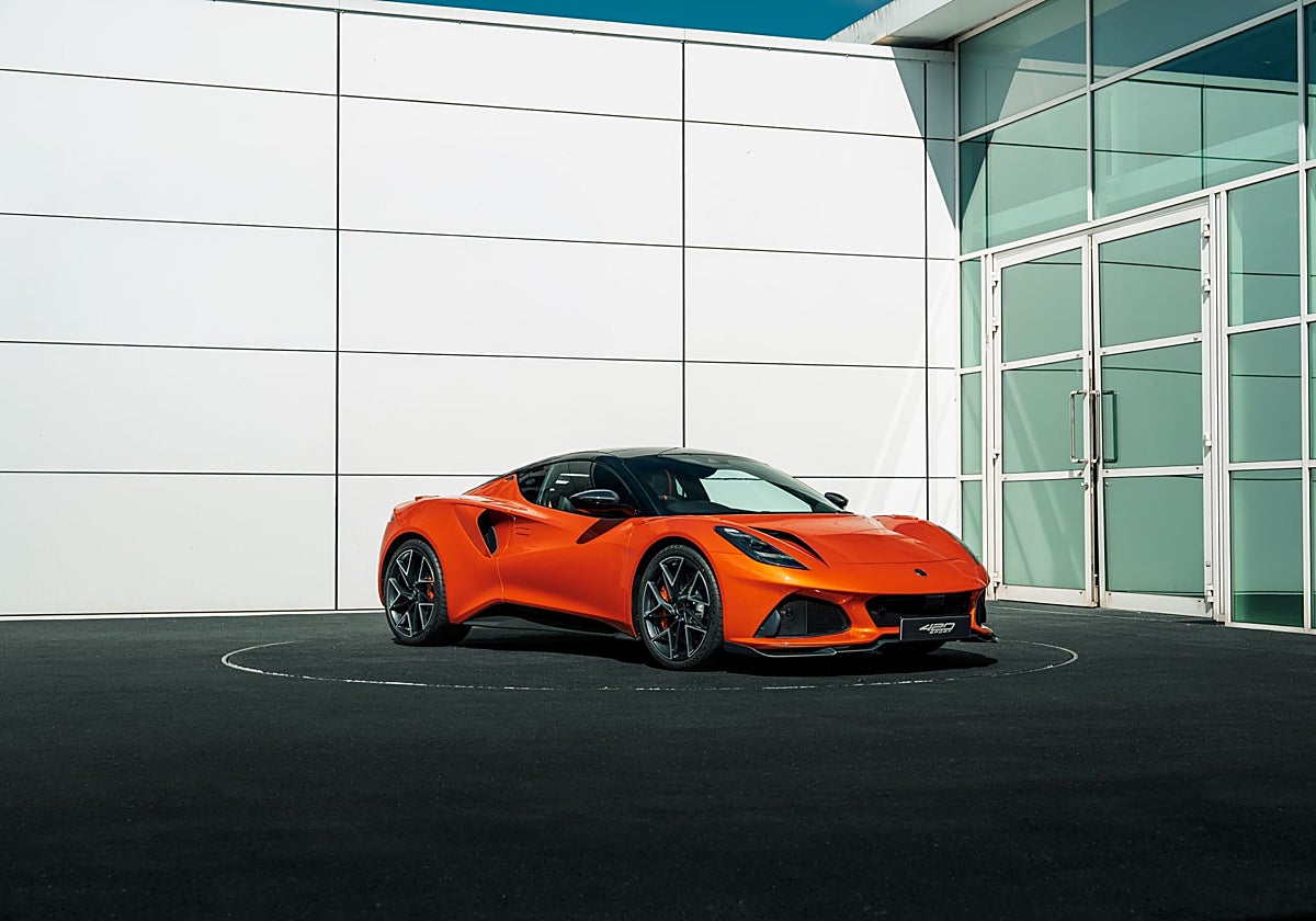 Lotus Emira 420 Sport: el coche de producción de cuatro cilindros más rápido del mundo