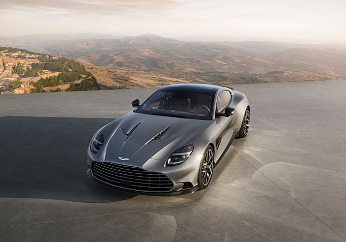 Aston Martin Vanquish 25