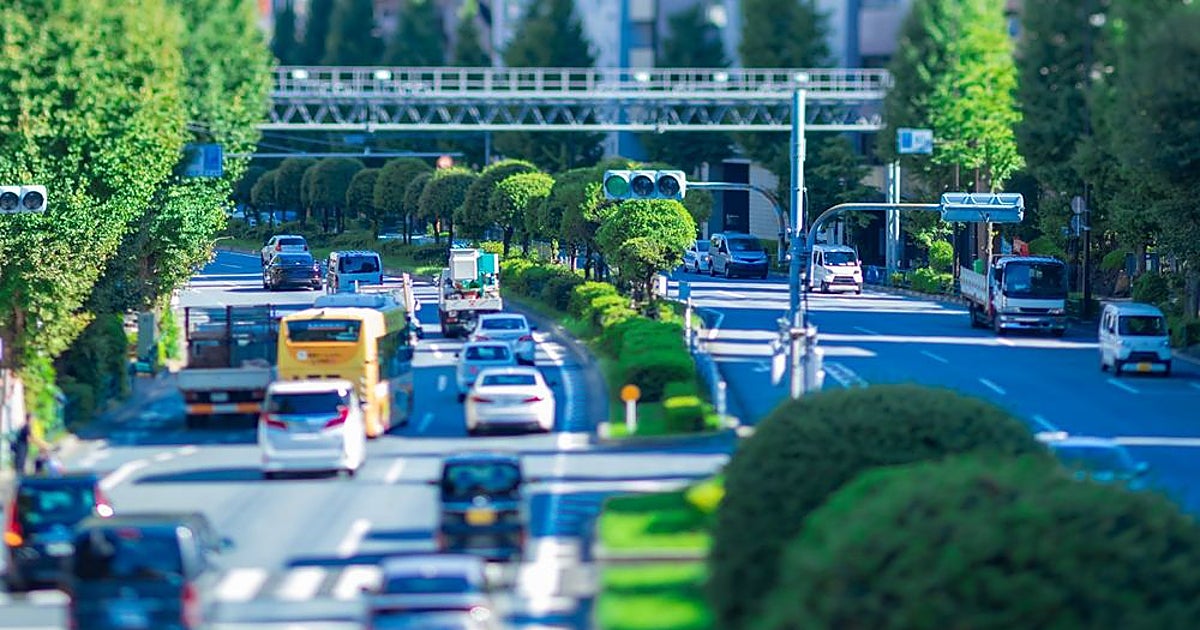 La mitad de los coches que circulan por España supera ya los 15 años de edad