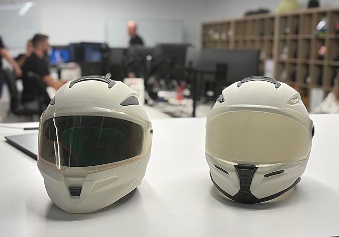 Visita a la sede de MT Helmets