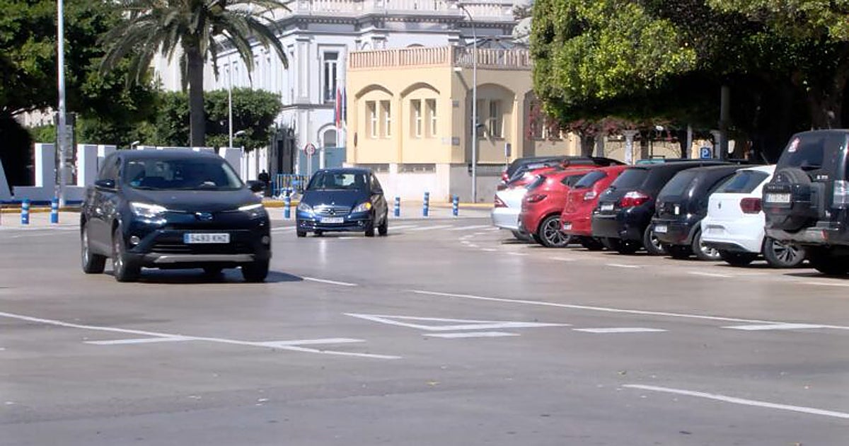 España a dos velocidades: Madrid lidera la electrificación y Ceuta y Melilla tienen los coches más antiguos