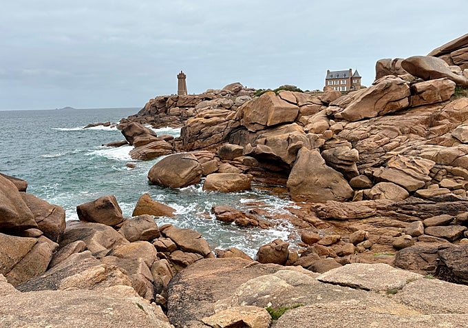 Costa de Granito Rosa
