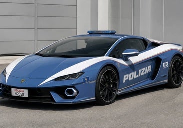 Así es el nuevo Lamborghini de la Policía Italiana: un superdeportivo híbrido de 920 CV