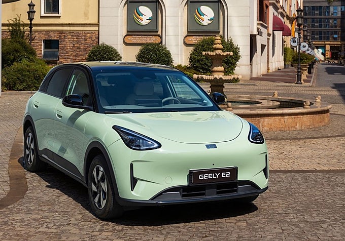 Geely E2