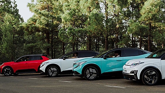 Nissan acelera en su ofensiva eléctrica