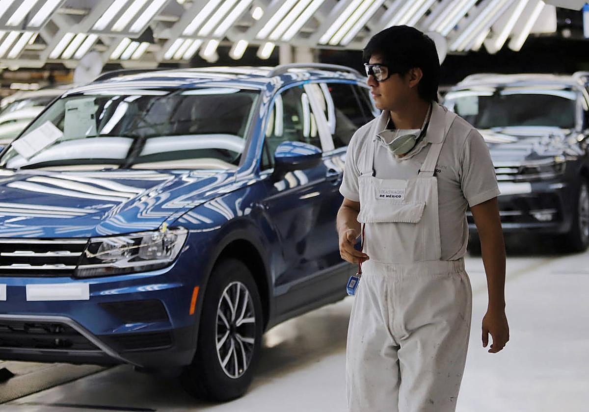 El grupo Volkswagen retira casi tres millones de coches de dos de sus marcas por riesgo de corrosión