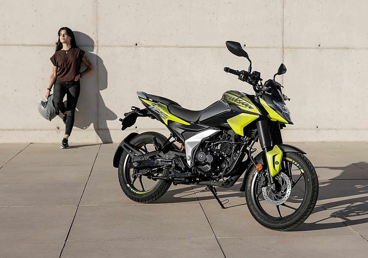 Bajaj presenta la Pulsar N125 en España