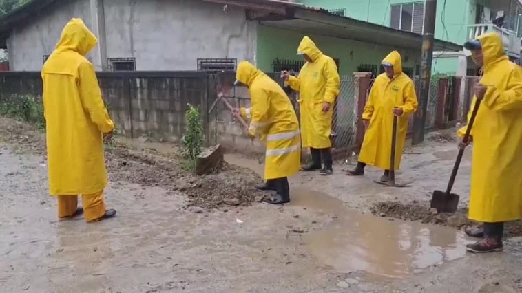 Declaran alerta roja en el sur de Honduras por tormenta Sara