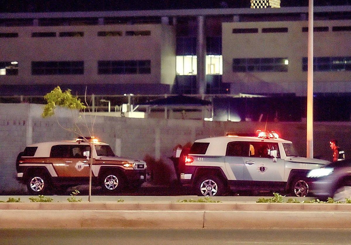 Las fuerzas de seguridad sauditas patrullan el área del consulado de EE.UU. en Yeda