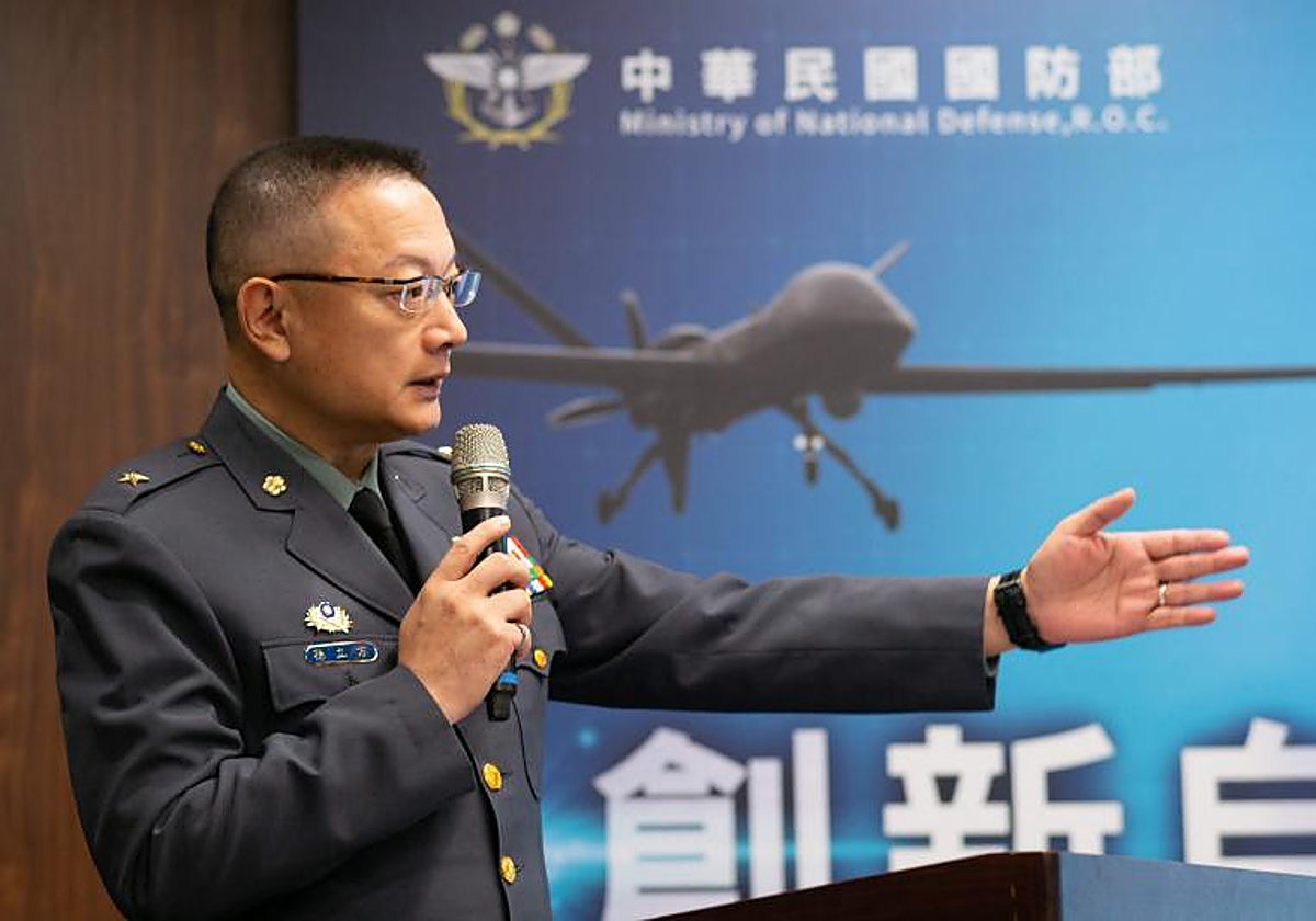 El portavoz del Ministerio de Taiwán, Sun Li-fang, durante la reciente Exposición de Tecnología Aeroespacial y de Defensa de Taipei