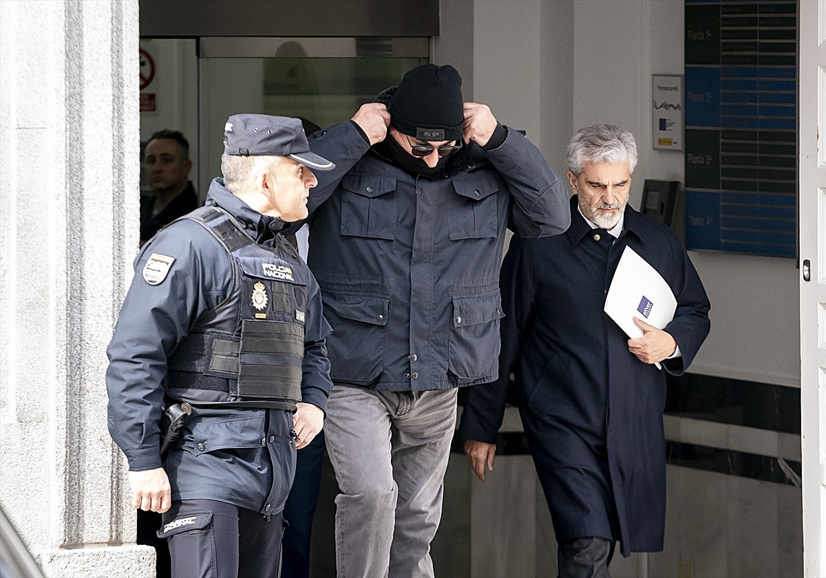 Koldo García acude al Tribunal Supremo para someterse a una prueba caligráfica