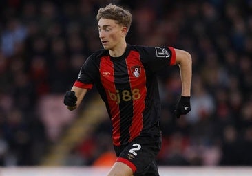 Los orígenes de Dean Huijsen, el central del futuro en la selección española: dónde nació y de dónde son sus padres
