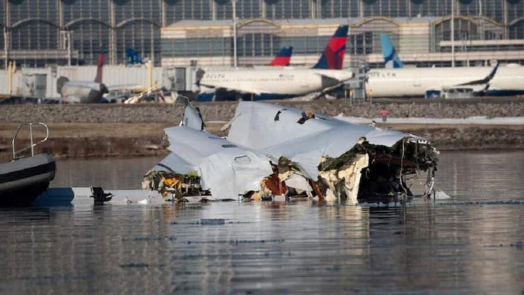 Nuevo accidente aéreo en EEUU: Siete muertos tras estrellarse dos avionetas en Illinois y Nebraska