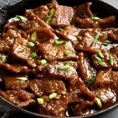 El ingrediente secreto de los restaurantes asiáticos para que la carne quede jugosa y sirve de suplemento deportivo