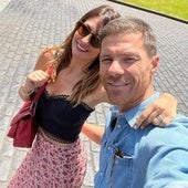 La vida personal de Xabi Alonso: su familia, sus líos con Hacienda y su relación con Guardiola