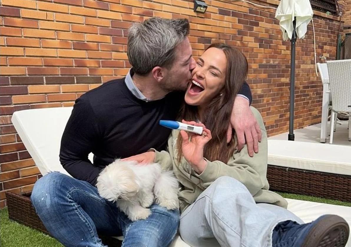 Marta Peñate, embarazada de su primer bebé junto a Tony Spina