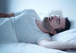 El enfermero Jorge Ángel comparte varios consejos para roncar menos y que no influya en el sueño de tu pareja: «Alivia la congestión»