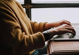 El fisioterapeuta Toni Pérez Trigos: «La pausa activa es la herramienta clave para no desarrollar lesiones en el trabajo»