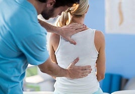 El fisioterapeuta Toni Pérez explica qué es realmente una contractura, cómo solucionarla y por qué lo compara con un tarro de miel