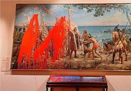 Vandalizan un cuadro de Colón en el Museo Naval en protesta por el Día de la Hispanidad